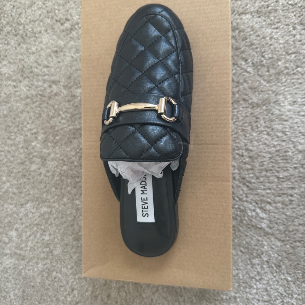 New in Box black quilted slip on flat loafer shoes size 5.5